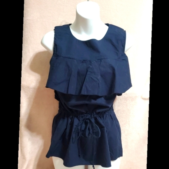 Like NEW Banana Republic Cotton Navy Ruffle Top Sz M, Cinched Waist - Picture 1 of 8